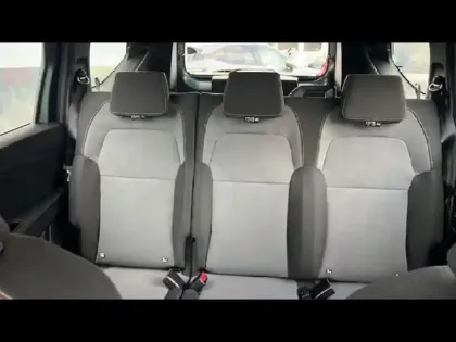 Photo 10 Dacia Jogger  1.6 hybrid 140ch Extreme 5 places -24