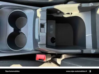 Photo 26 Nissan Qashqai  Mild Hybrid 158 ch Xtronic