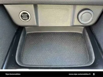 Photo 86 Nissan Qashqai  Mild Hybrid 158 ch Xtronic