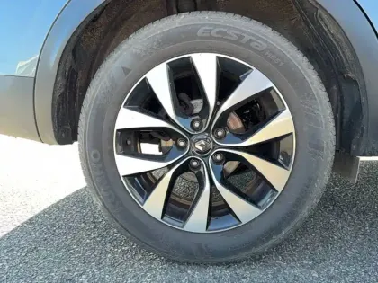 Photo 21 Renault Arkana  mild hybrid 140 EDC FAP - 22