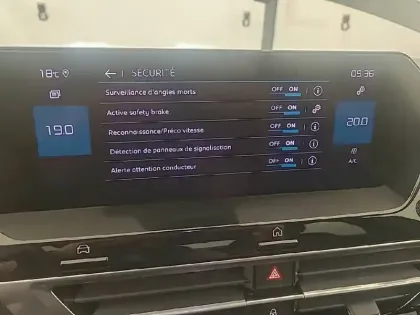Photo 90 Citroën C4  PureTech 130 S&S BVM6