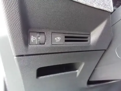 Photo 19 Peugeot 3008  Hybrid 136 e-DCS6