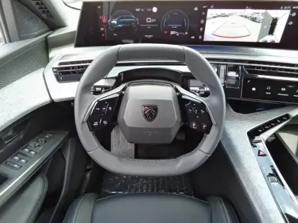 Photo 8 Peugeot 3008  Hybrid 136 e-DCS6