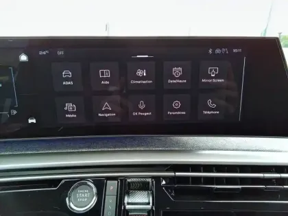 Photo 18 Peugeot 3008  Hybrid 136 e-DCS6