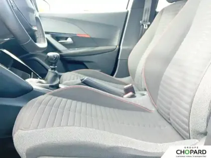 Photo 10 Peugeot 2008  PureTech 100 S&S BVM6