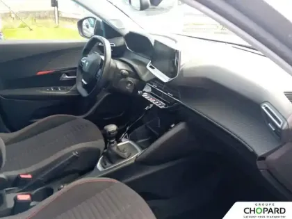 Photo 12 Peugeot 2008  PureTech 100 S&S BVM6