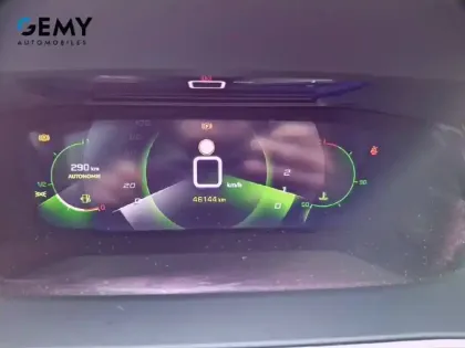 Photo 28 Peugeot 2008  PureTech 100 S&S BVM6