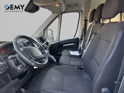 Photo 8 Peugeot Boxer  TOLE 3.3 T L2H2 BLUEHDI 140 S&S BVM6