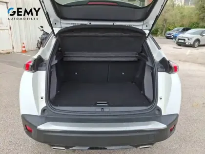 Photo 5 Peugeot 2008  PureTech 130 S&S EAT8