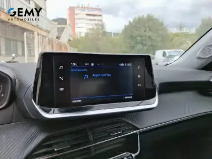 Photo 13 Peugeot 2008  PureTech 130 S&S EAT8