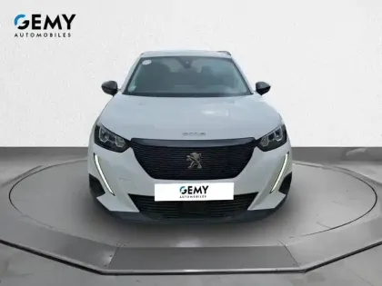Photo 37 Peugeot 2008  PureTech 130 S&S EAT8