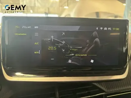 Photo 18 Peugeot 208  Hybrid 100 e-DCS6