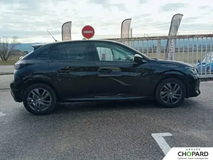 Photo 94 Peugeot 208  PureTech 100 S&S BVM6