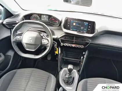 Photo 33 Peugeot 208  PureTech 100 S&S BVM6