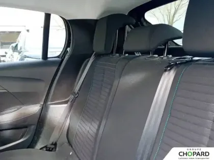 Photo 18 Peugeot 208  PureTech 100 S&S BVM6