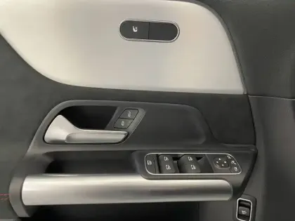 Photo 66 Mercedes EQA  250+