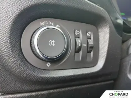 Photo 20 Opel Corsa  Electrique 136 ch & Batterie 50 kWh