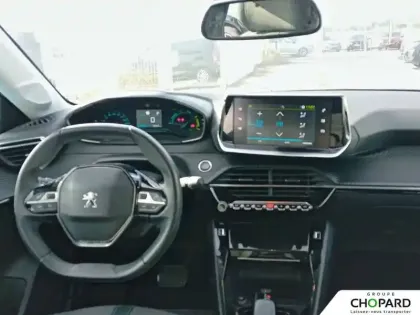 Photo 11 Peugeot 208  Electrique 50 kWh 136ch