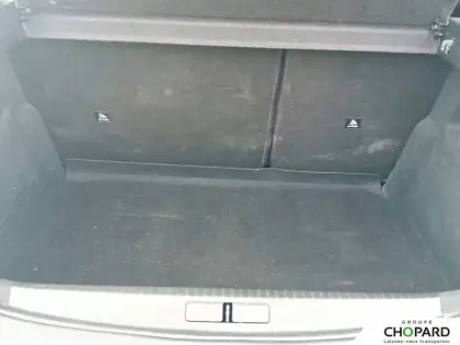 Photo 7 Peugeot 208  Electrique 50 kWh 136ch