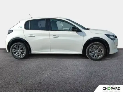Photo 72 Peugeot 208  Electrique 50 kWh 136ch
