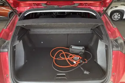 Photo 8 Peugeot 2008  Moteur électrique 136 ch