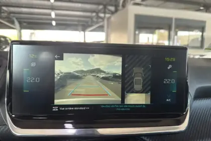 Photo 19 Peugeot 2008  Moteur électrique 136 ch