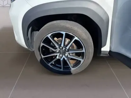 Photo 13 Toyota Yaris  Cross Hybride 116h 2WD