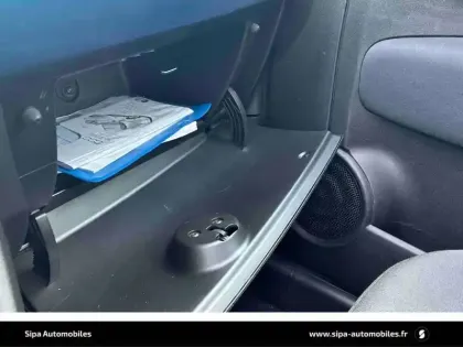 Photo 26 Fiat 500 C 1.0 70 ch Hybride BSG S/S