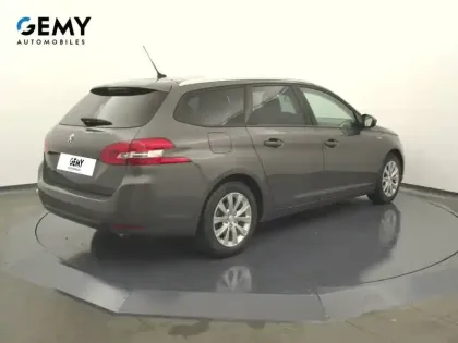 Photo 17 Peugeot 308  SW PureTech 110ch S&S BVM6