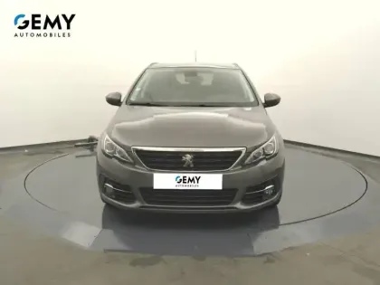 Photo 41 Peugeot 308  SW PureTech 110ch S&S BVM6