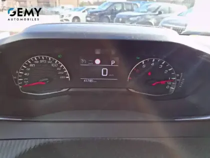 Photo 11 Peugeot 208  PureTech 100 S&S EAT8