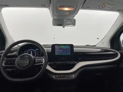 Photo 24 Fiat 500  e 95 ch