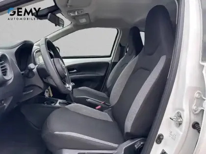 Photo 8 Toyota Aygo  X 1.0 VVT-i 72