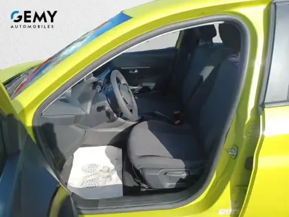 Photo 8 Peugeot 208  Hybrid 110 ch e-DCS6