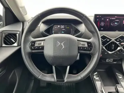 Photo 8 DS DS 3  E-Tense