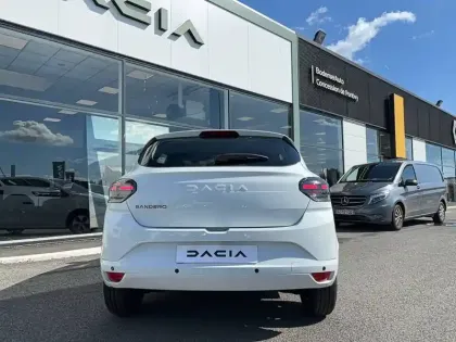 Photo 5 Dacia Sandero  SCe 65