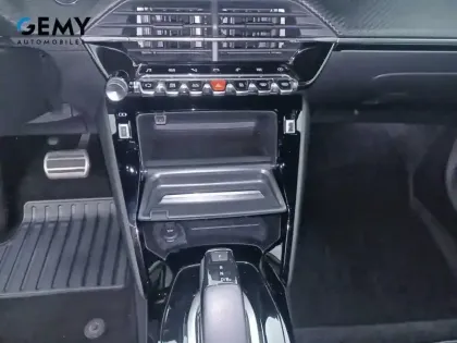 Photo 13 Peugeot 2008 Gén. II Ph1 NG GT 5