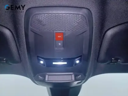 Photo 35 Peugeot 2008 Gén. II Ph1 NG GT 5