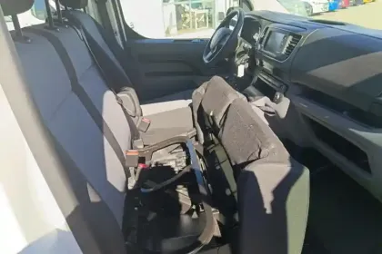 Photo 29 Peugeot Expert  Standard BlueHDi 120ch S&S BVM6