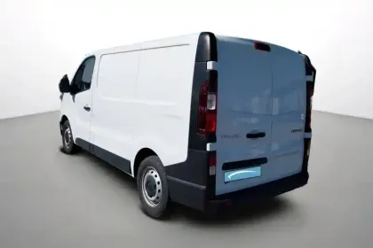 Photo 12 Renault Trafic  FG BLUE DCI 130 L1H1 3T GSR2