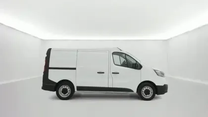 Photo 23 Renault Trafic  FG BLUE DCI 130 L1H1 3T GSR2