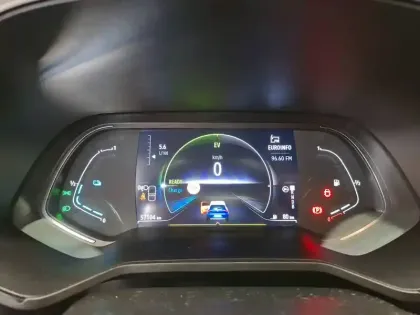 Photo 20 Renault Clio  E-Tech 140 - 21N