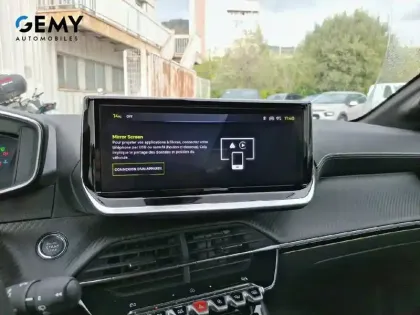 Photo 13 Peugeot 208  Hybrid 100 e-DCS6