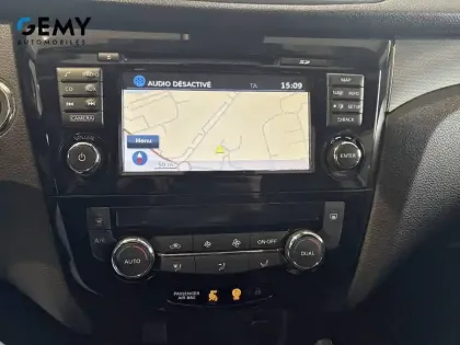 Photo 11 Nissan Qashqai Gén. II (J11) Ph2 N-Connecta 5