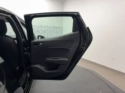 Photo 13 Renault Clio  Blue dCi 100 ch GSR2