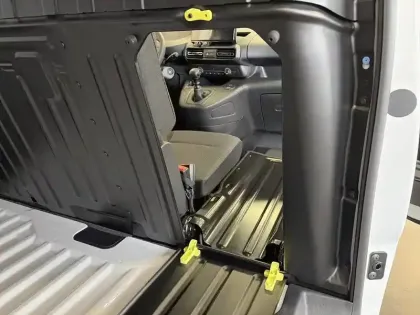 Photo 19 Peugeot Partner  FOURGON M 650 KG BLUEHDI 100 S&S BVM6