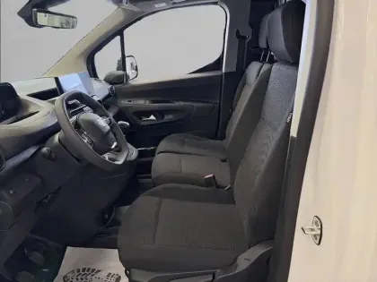 Photo 11 Peugeot Partner  FOURGON M 650 KG BLUEHDI 100 S&S BVM6