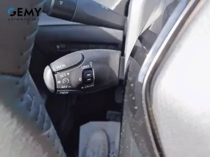 Photo 14 Peugeot 208  100 S&S BVM6