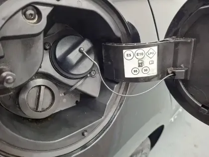 Photo 57 Renault Clio Gén. V (BJA) Ph1 Intens 5