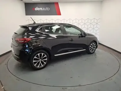 Photo 54 Renault Clio Gén. V (BJA) Ph1 Intens 5